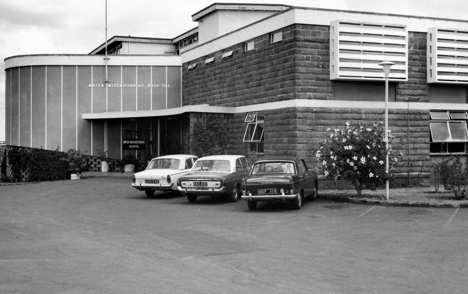 Mater Hospital History - Staff & Nurses (1980)